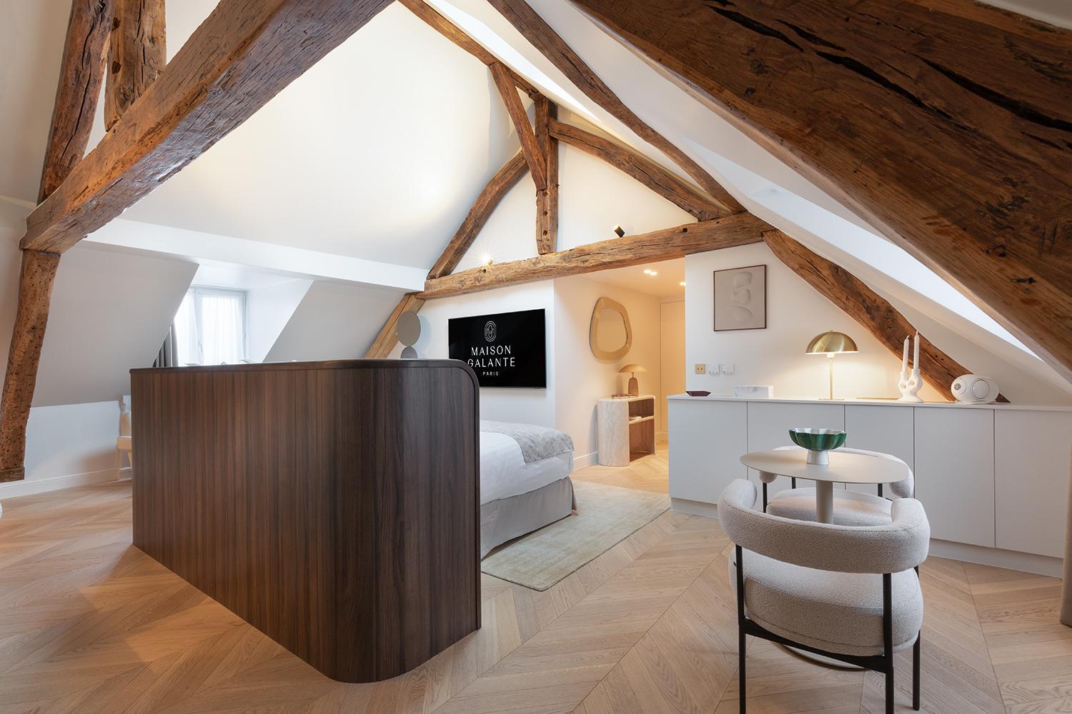Maison Galante's With Services In Louvre - Rue Des Dechargeurs *