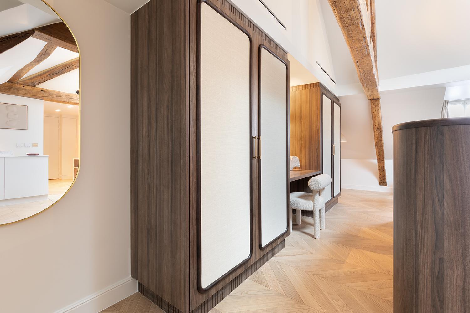Maison Galante's With Services In Louvre - Rue Des Dechargeurs Paris