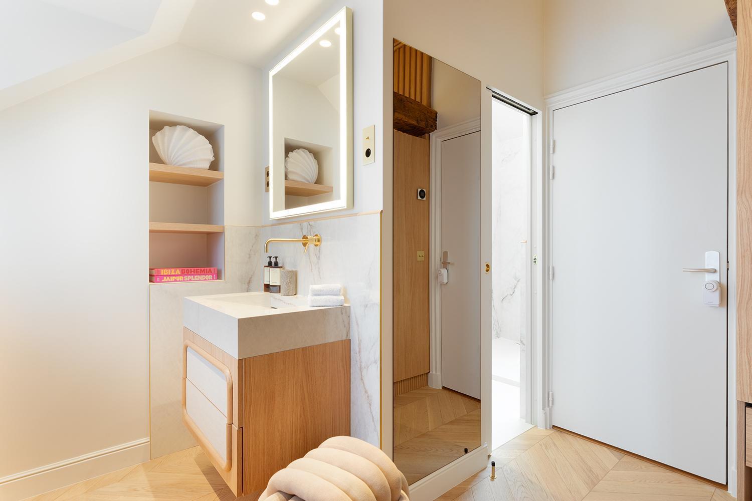 Maison Galante's With Services In Louvre - Rue Des Dechargeurs Apartment